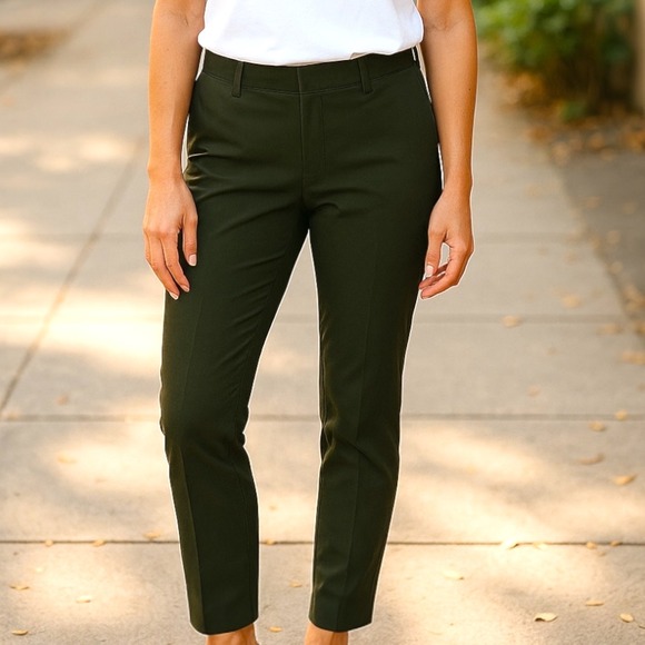 Quince |‎ Ultra-Stretch Ponte Straight Leg Pants Olive Sz XS Career Professional - Picture 1 of 8